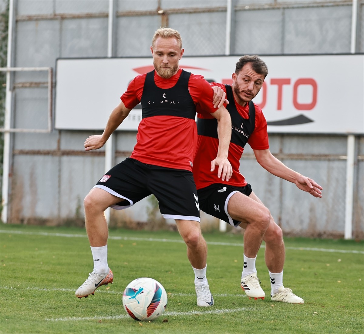 Net Global Sivasspor, Trendyol Süper Lig'in 3. haftasında sahasında ikas Eyüpspor ile yapacağı...