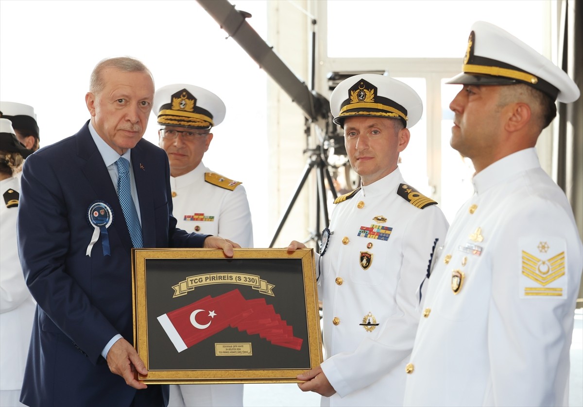 Cumhurbaşkanı Recep Tayyip Erdoğan, Muğla'nın Marmaris ilçesinde, Aksaz Tersanesi Komutanlığı...