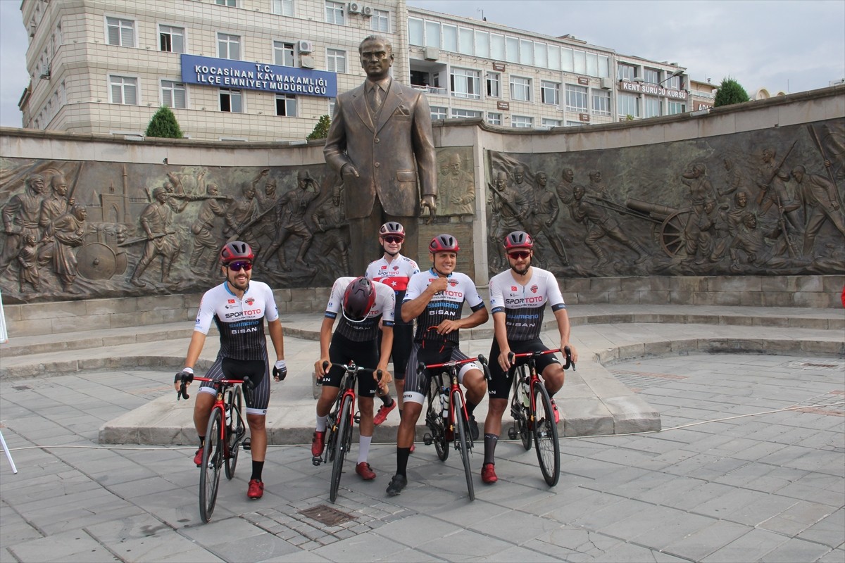 Erciyes Uluslararası Yol ve Dağ Bisikleti Yarışları'nın ikinci gününde Grand Prix Kaisareia etabı...