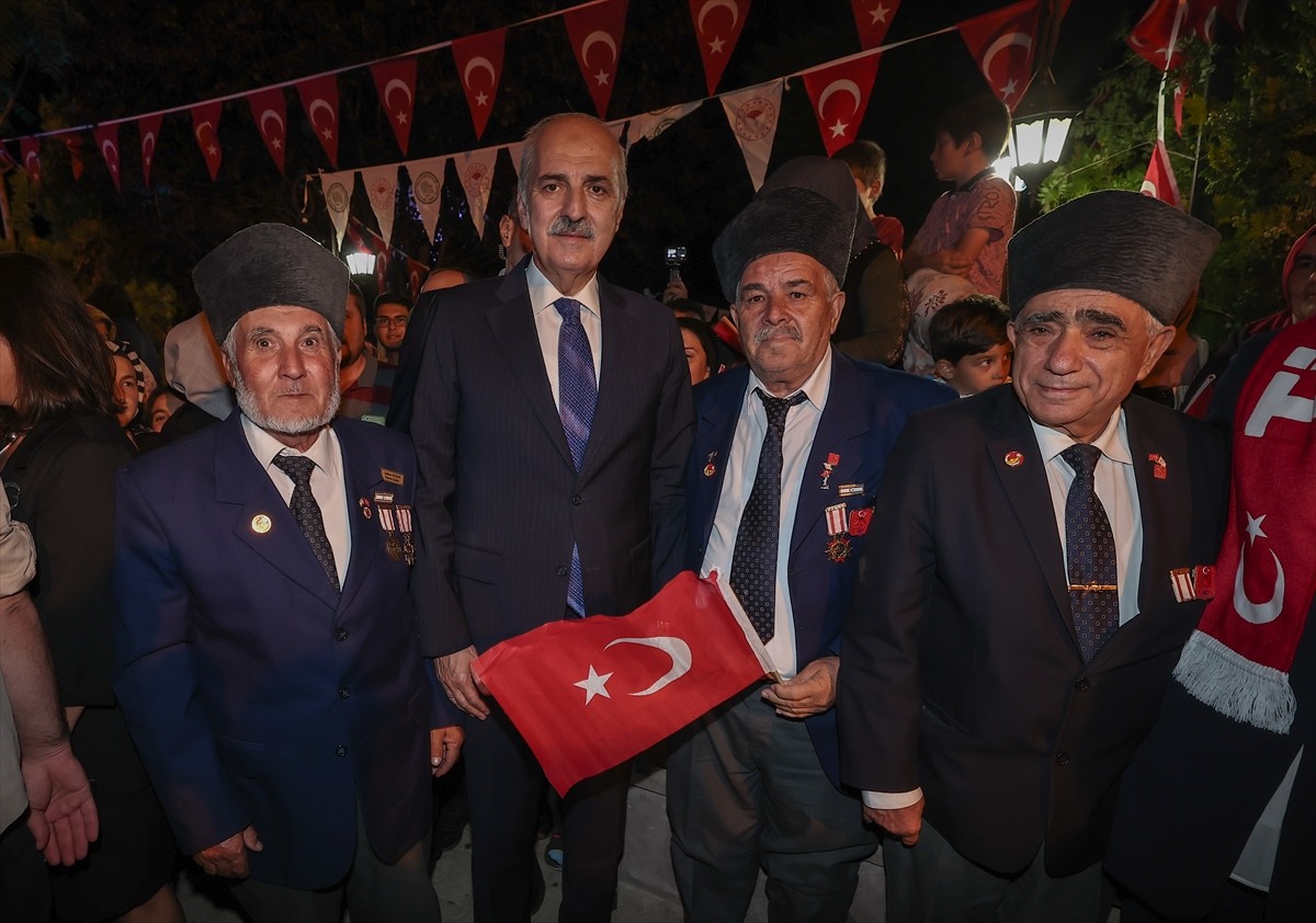 Türkiye Büyük Millet Meclisi (TBMM) Başkanı Numan Kurtulmuş, Büyük Zafer’in 102. yıl dönümü...