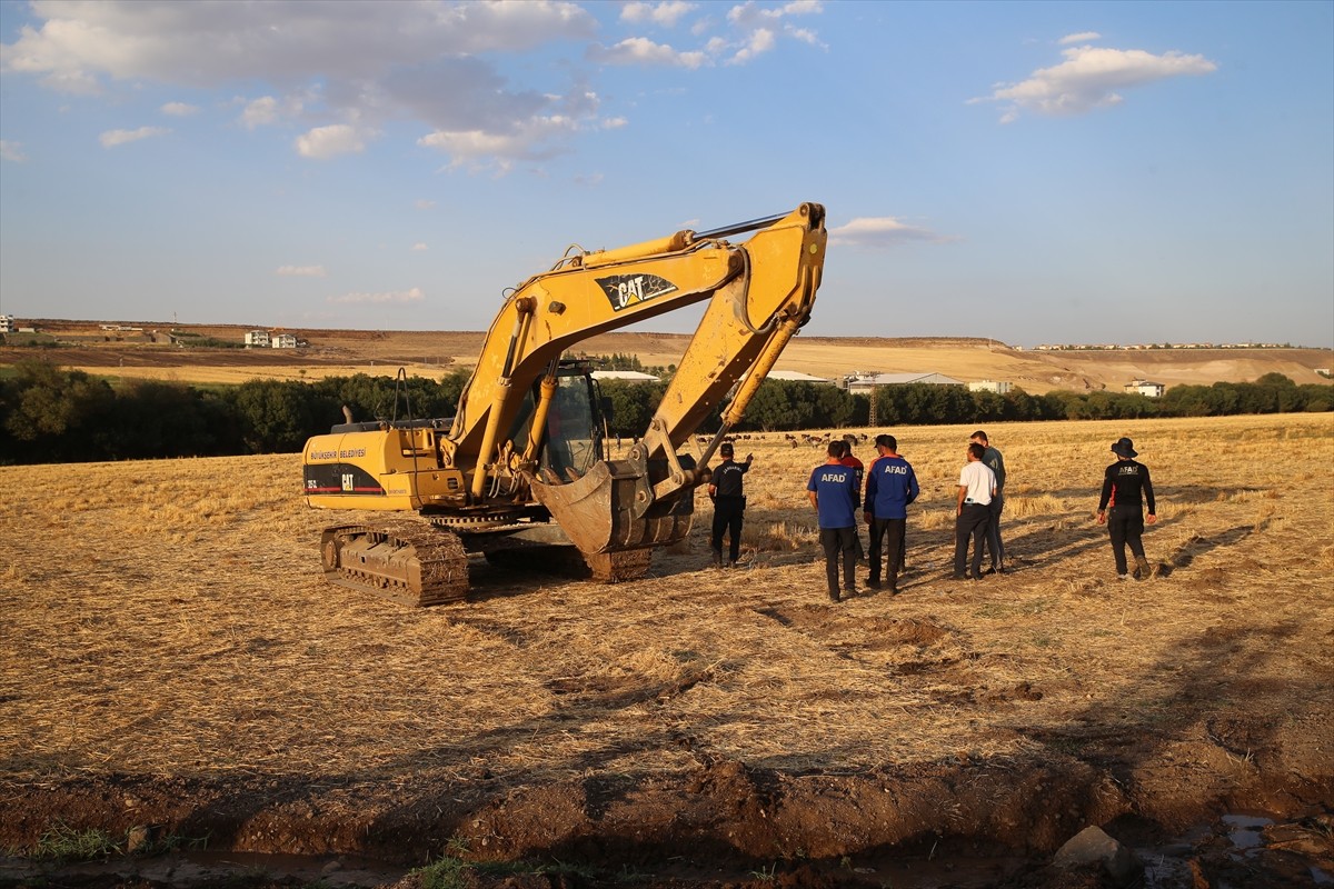 Diyarbakır'ın merkez Bağlar ilçesinde kaybolan 8 yaşındaki Narin Güran'ı arama çalışmaları devam...