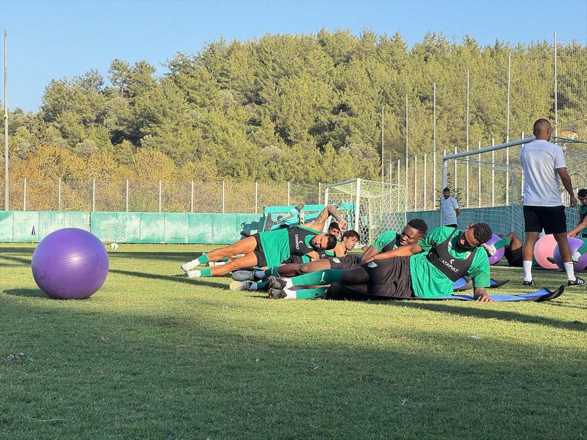 Trendyol Süper Lig'in 3. haftasında galibiyetle tanışan Sipay Bodrum FK, ligin kalıcı ekiplerinden...