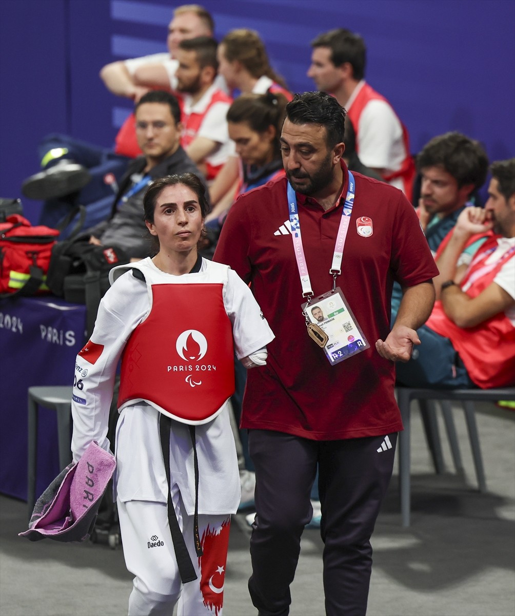 Paris 2024 Paralimpik Oyunları'nda milli tekvandocu Nurcihan Ekinci Gül, kadınlar K44 47 kilo...