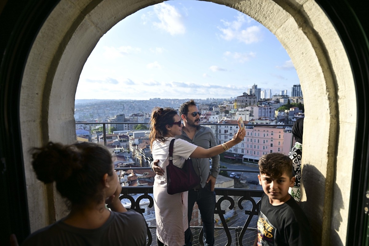 UNESCO Dünya Mirası Geçici Listesi'ne 2013'te dahil edilen ve İstanbul silüetinin önemli...