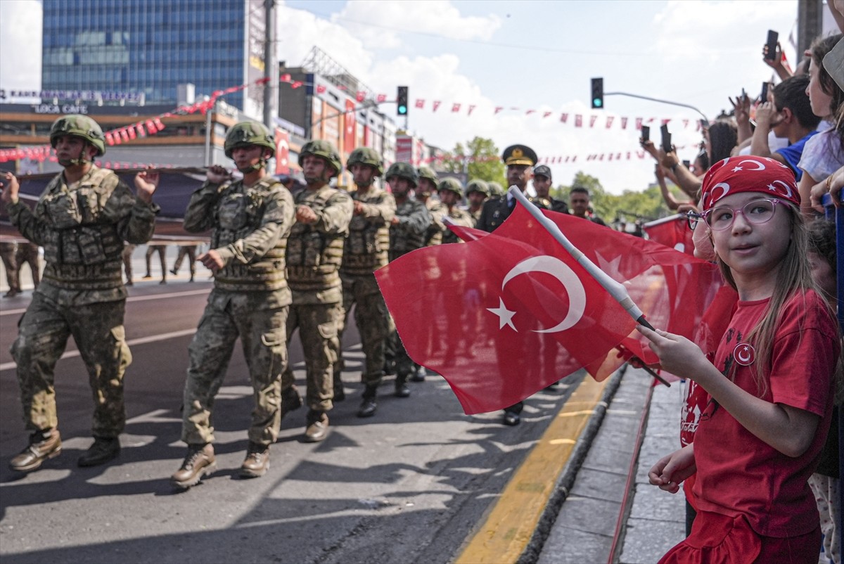 Başkentte, 30 Ağustos Zafer Bayramı kutlama programları kapsamında Türkiye Büyük Millet Meclisi...