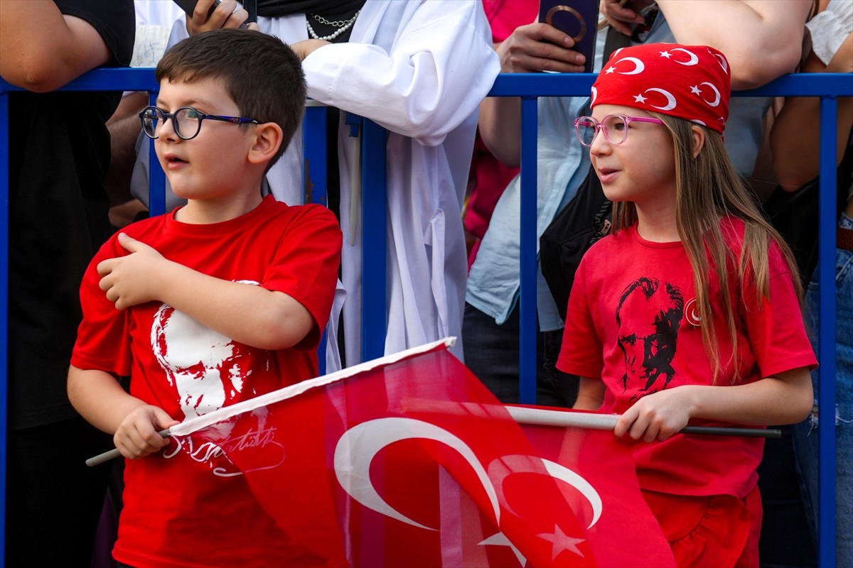 Başkentte, 30 Ağustos Zafer Bayramı kutlama programları kapsamında Türkiye Büyük Millet Meclisi...