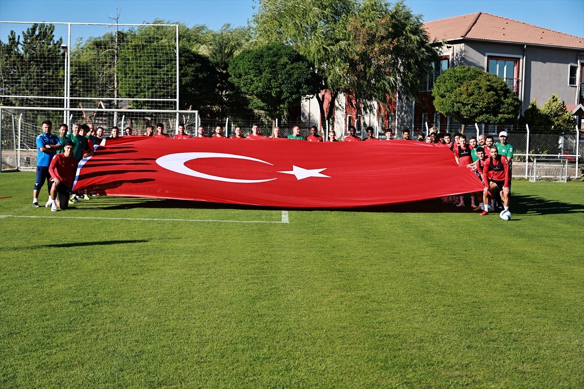 Net Global Sivasspor, Trendyol Süper Lig'in 4. haftasında 1 Eylül Pazar günü deplasmanda Beşiktaş...