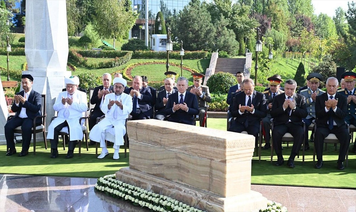 Özbekistan'da, eski Sovyetler Birliği döneminde rejim karşıtı olduğu gerekçesiyle 1937-1953...