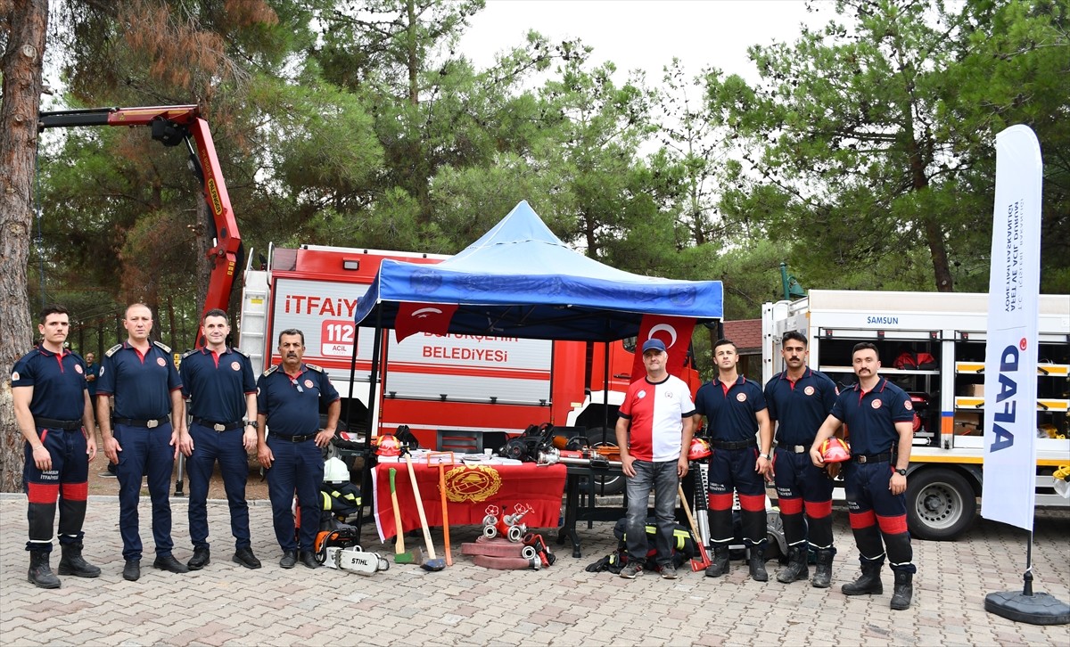 Türkiye Afet Müdahale Planı çerçevesinde AFAD Başkanlığı tarafından afetlere dirençli toplum...