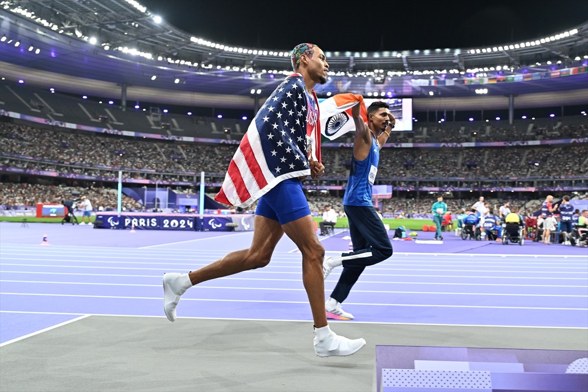 Paris 2024 Paralimpik Oyunları'nda uzun atlama branşında erkekler T47 sınıfında final müsabakası...