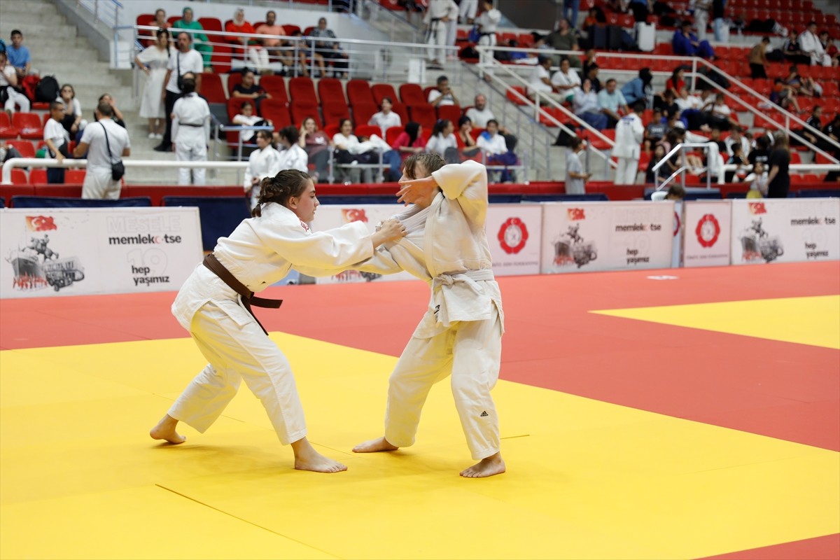 Samsun'da Türkiye Judo Federasyonu tarafından Atatürk Spor Salonu'nda düzenlenen düzenlenen 20....