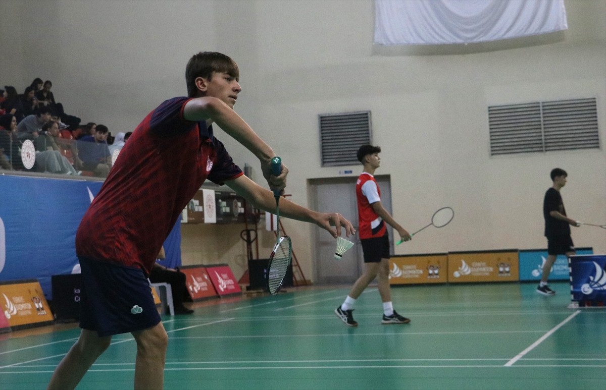 Türkiye Badminton Federasyonu tarafından düzenlenen Büyükler Türkiye Badminton Şampiyonası...