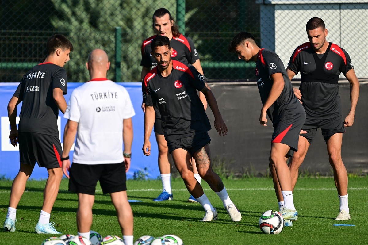 UEFA Uluslar B Ligi 4. Grup'taki ilk maçında 6 Eylül'de Cardiff'te Galler ile karşı karşıya...