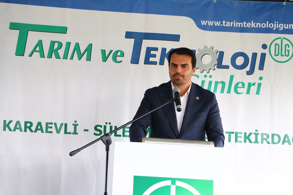 Tekirdağ'da bu yıl 14'üncüsü düzenlenen "Tarım ve Teknoloji Günleri Fuarı" başladı. Süleymanpaşa...