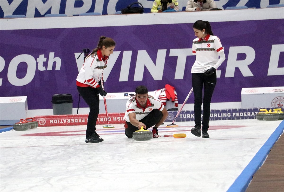 Türkiye Karışık Curling Milli Takımı, iki yıl aradan sonra katılacakları Dünya Karışıklar Curling...