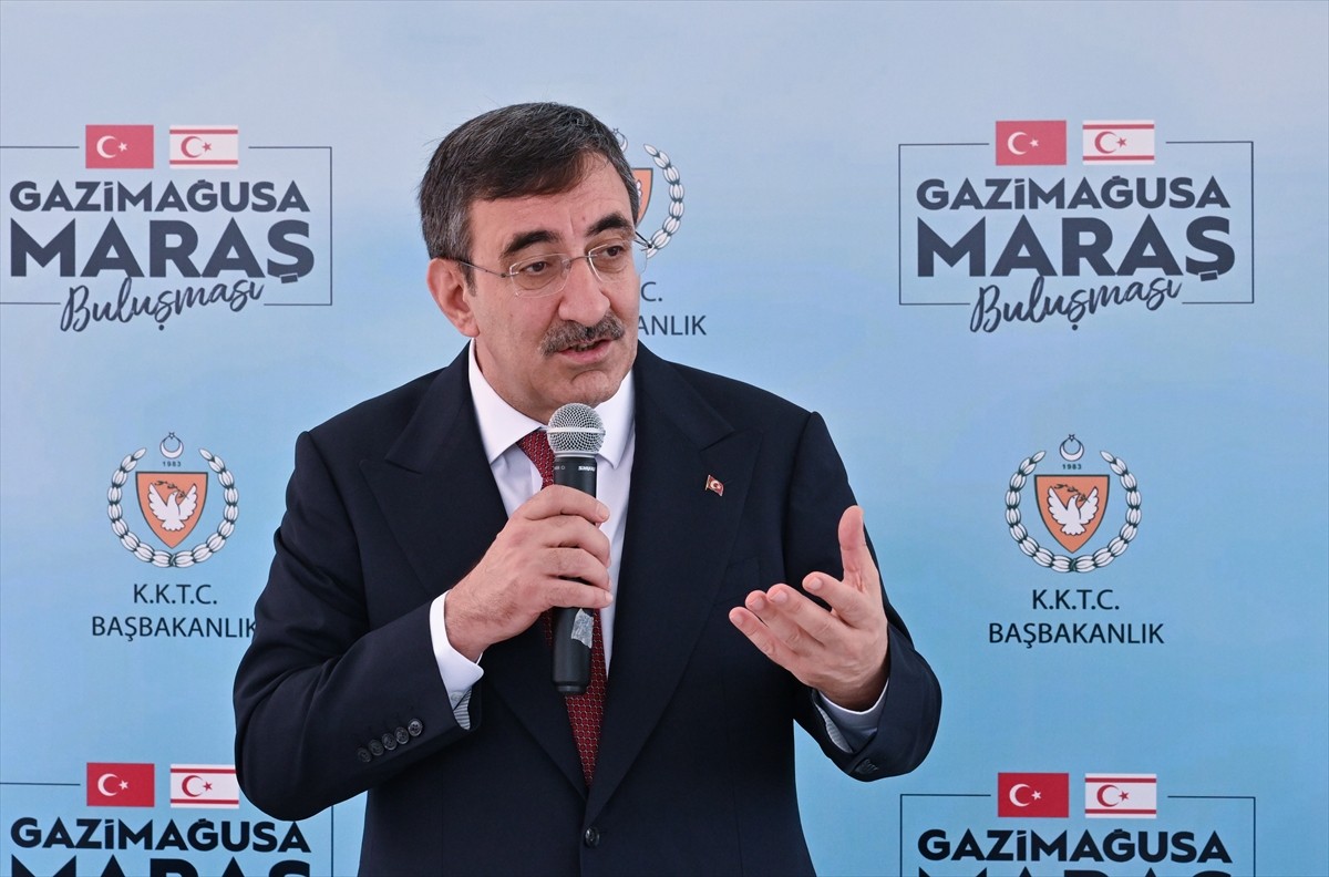 Cumhurbaşkanı Yardımcısı Cevdet Yılmaz, KKTC ziyareti kapsamında Kıbrıs Türk Tarih Kültür ve Milli...