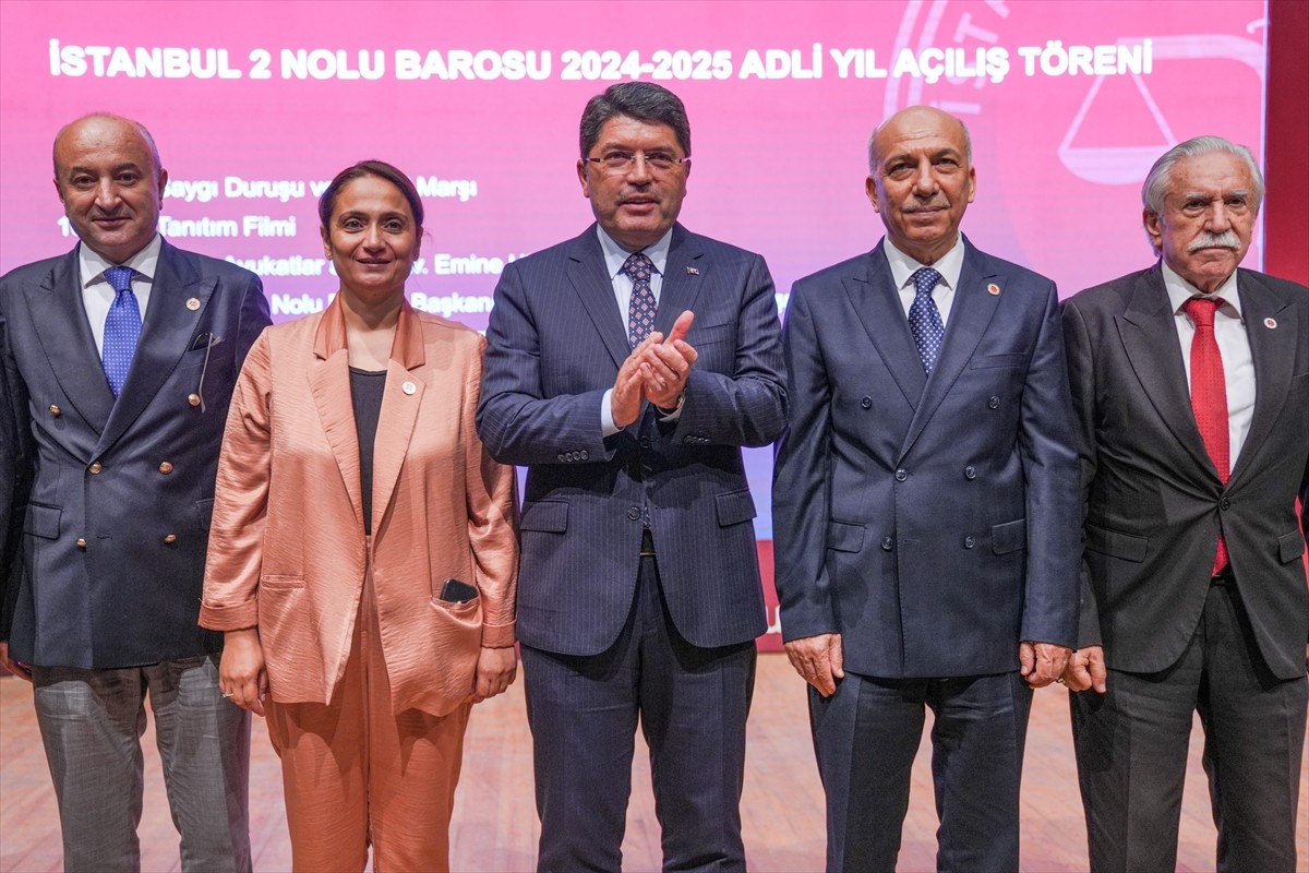 İstanbul 2 Nolu Barosu 2024-2025 Adli Yıl Açılış Programı, İstanbul Üniversitesi Prof. Dr. Cemil...