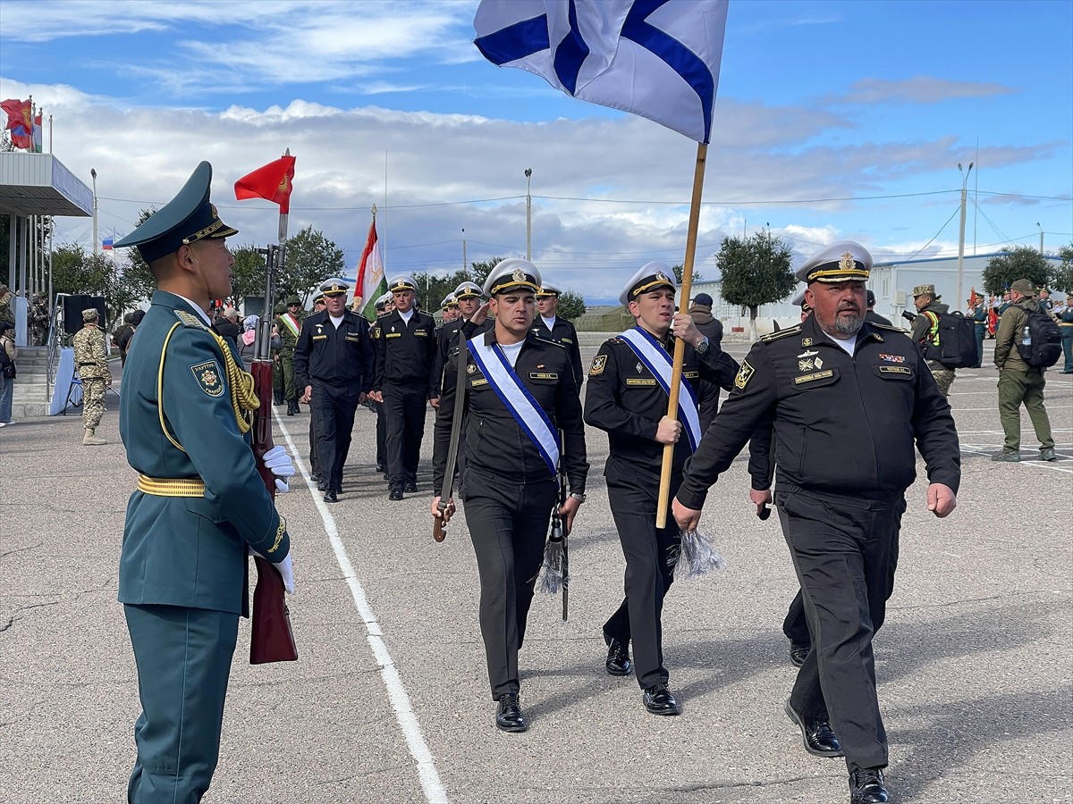 Kırgızistan'da, Kolektif Güvenlik Anlaşması Örgütü (KGAÖ) Toplu Hızlı Mukabele Kuvvetlerinin...