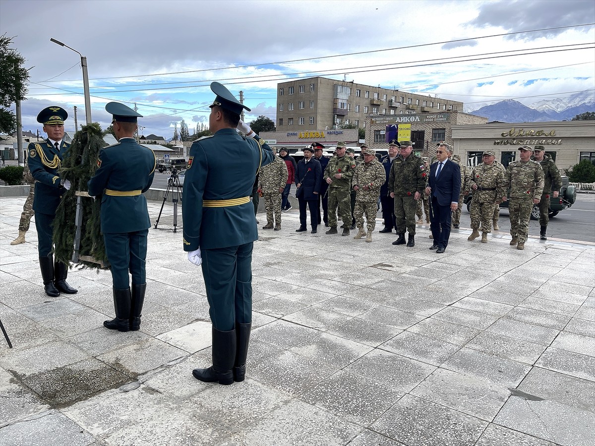 Kırgızistan'da, Kolektif Güvenlik Anlaşması Örgütü (KGAÖ) Toplu Hızlı Mukabele Kuvvetlerinin...