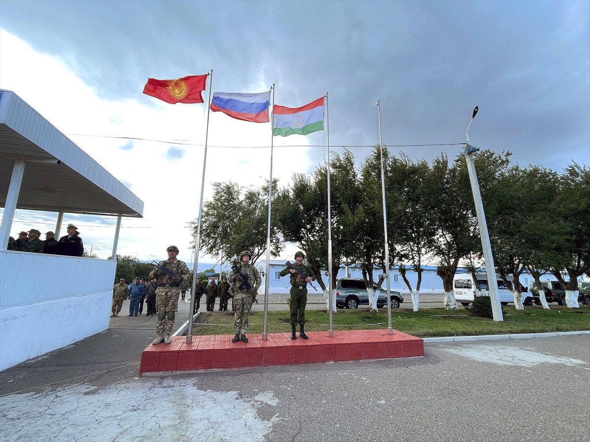 Kırgızistan'da, Kolektif Güvenlik Anlaşması Örgütü (KGAÖ) Toplu Hızlı Mukabele Kuvvetlerinin...