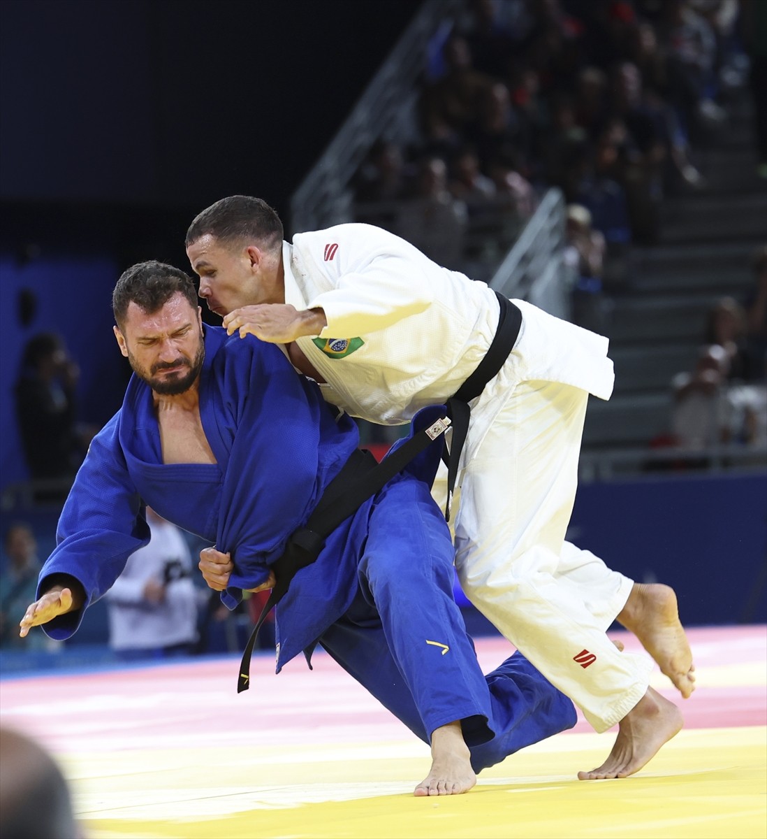 Paris 2024 Paralimpik Oyunları'nda judo erkekler 90 kilo J1 kategorisi yarı finali Champ-de-Mars...