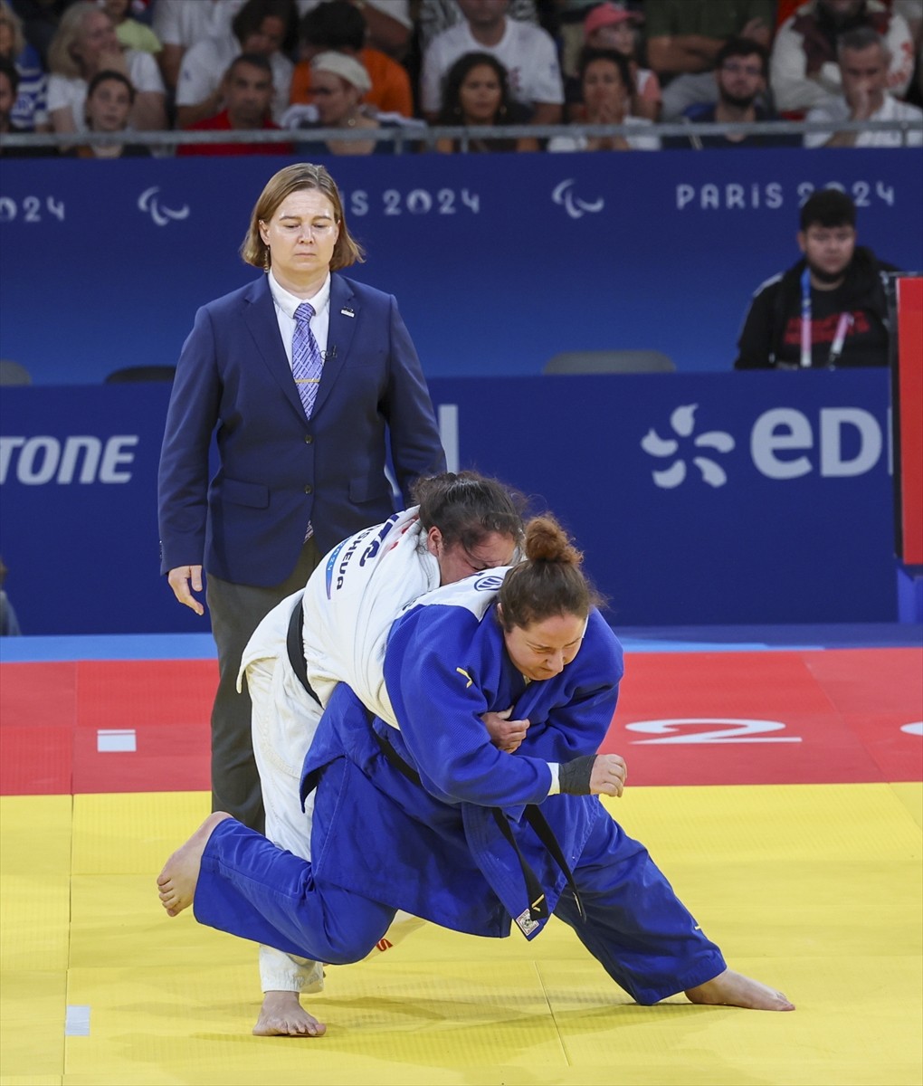 Paris 2024 Paralimpik Oyunları'nda judoda kadınlar +70 kilo J1 kategorisinde Nazan Akın Güneş...