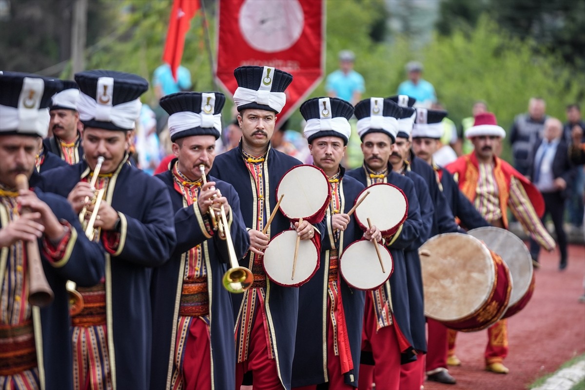 Bilecik'in Söğüt ilçesinde, 743. Söğüt Ertuğrul Gazi'yi Anma ve Yörük Şenlikleri gerçekleştirildi....