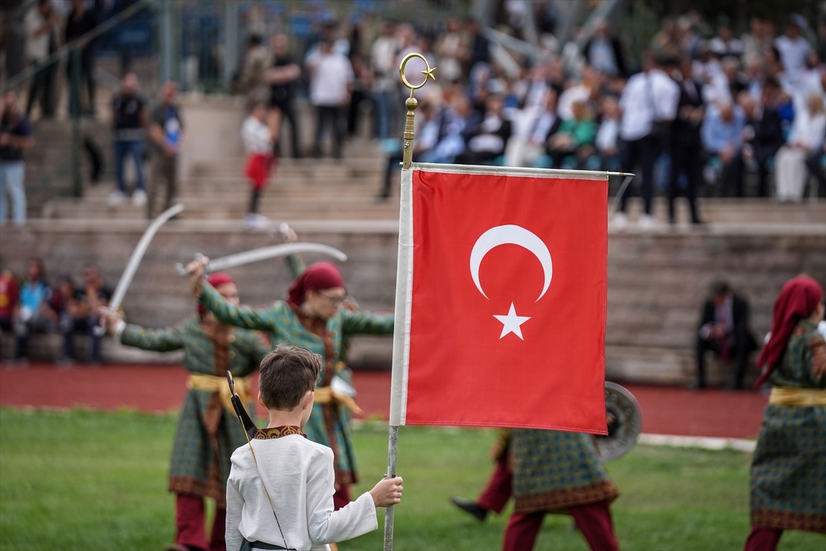 Bilecik'in Söğüt ilçesinde, 743. Söğüt Ertuğrul Gazi'yi Anma ve Yörük Şenlikleri gerçekleştirildi....