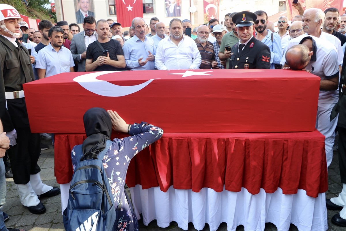 Irak'ın kuzeyindeki Gara bölgesinde bölücü terör örgütü mensupları ile sağlanan temasta...