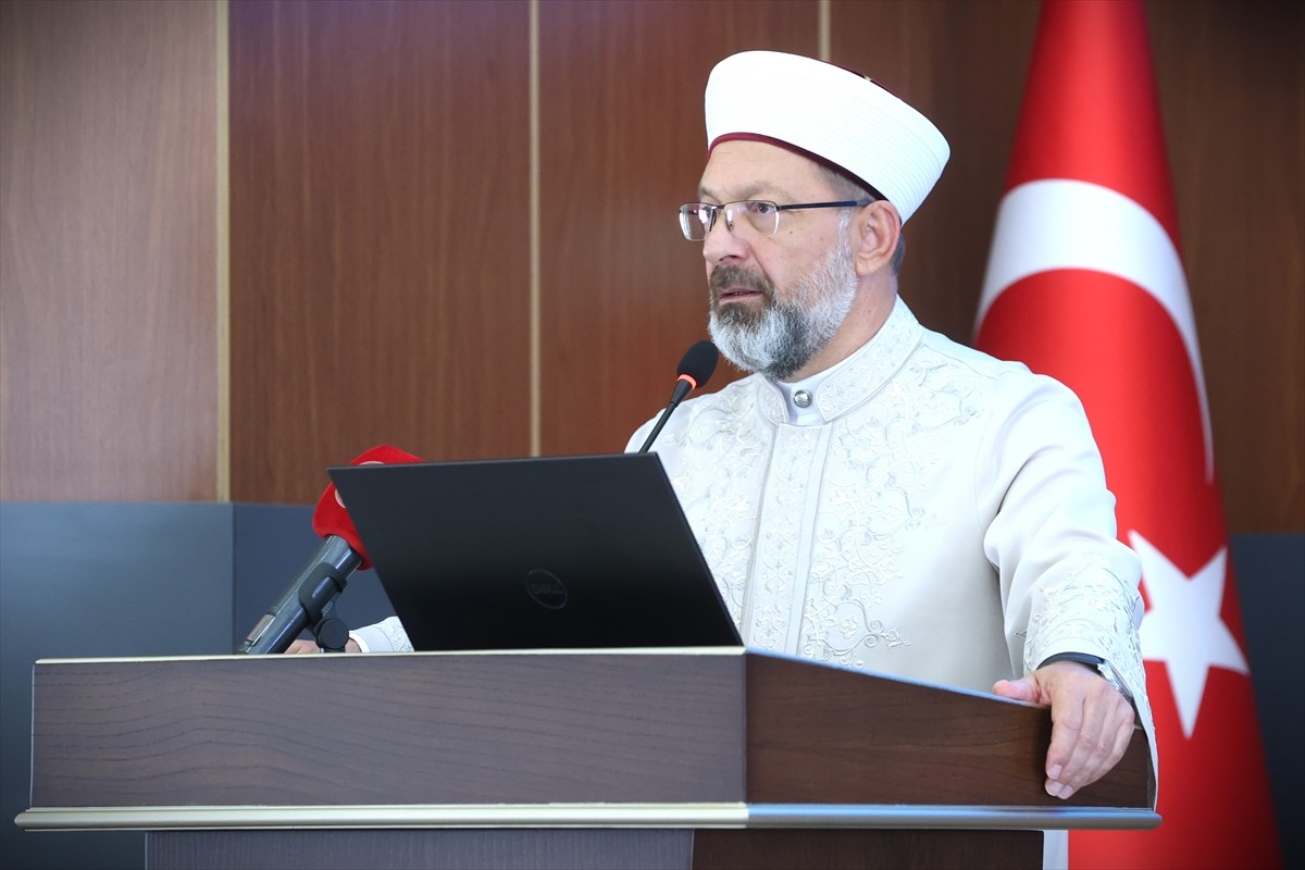 Diyanet İşleri Başkanı Ali Erbaş, Diyanet İşleri Başkanlığı Hac ve Umre Hizmetleri Genel...