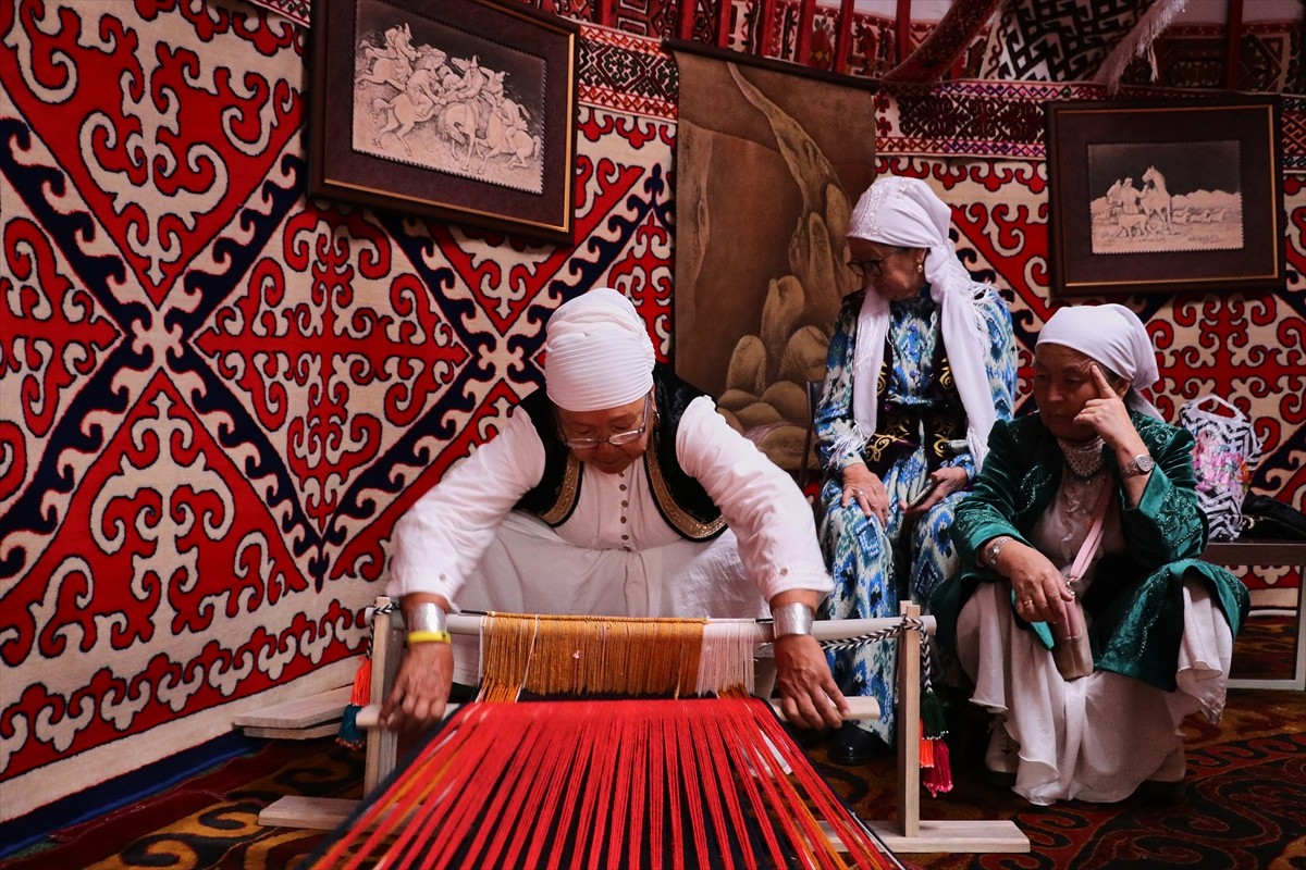 Kazakistan’ın ev sahipliğinde başkent Astana’da gerçekleştirilen 5. Dünya Göçebe Oyunları’na yerli...