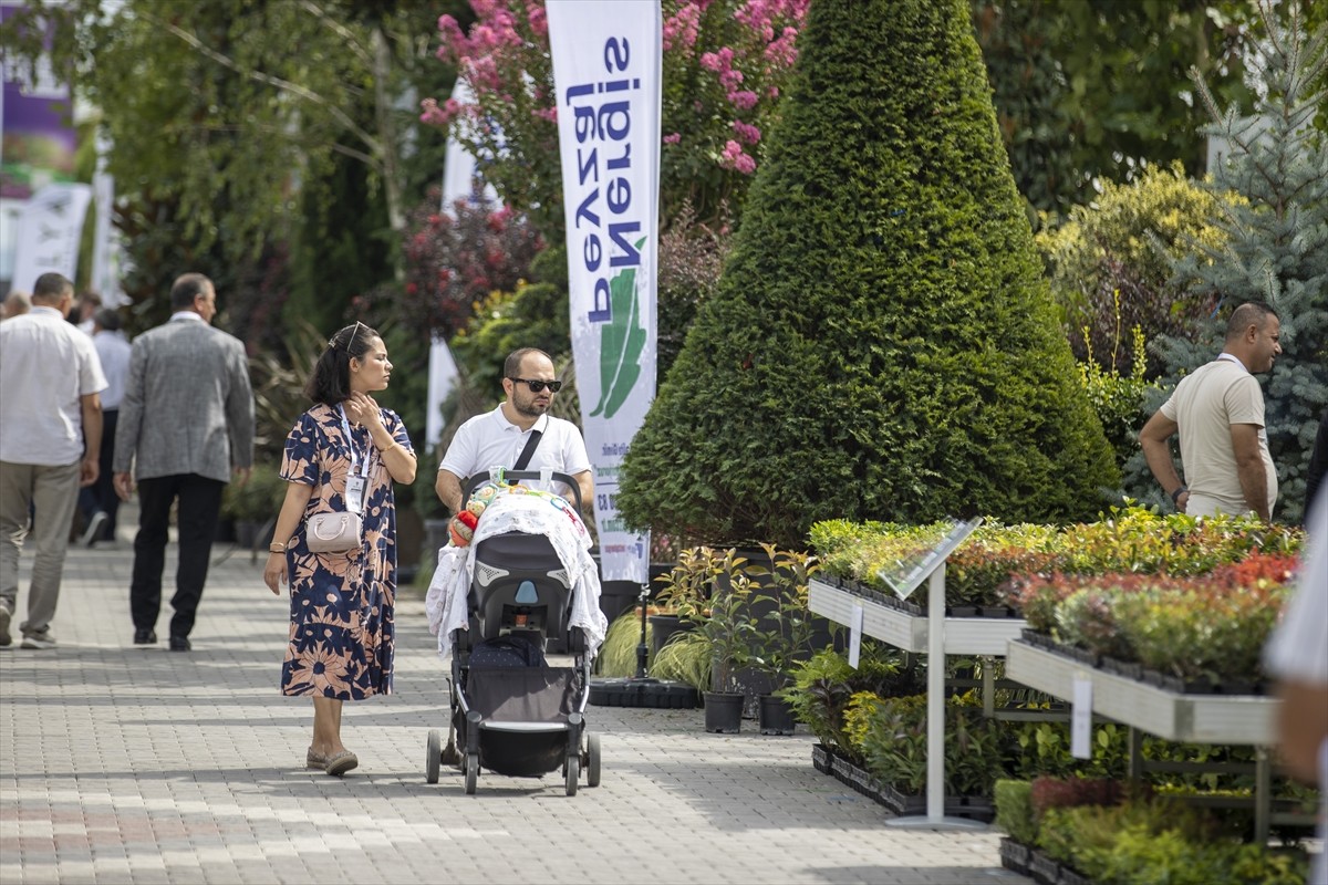 Sakarya'da düzenlenen PSB Anatolia Uluslararası Peyzaj, Süs Bitkileri, Bahçe Sanatları ve...