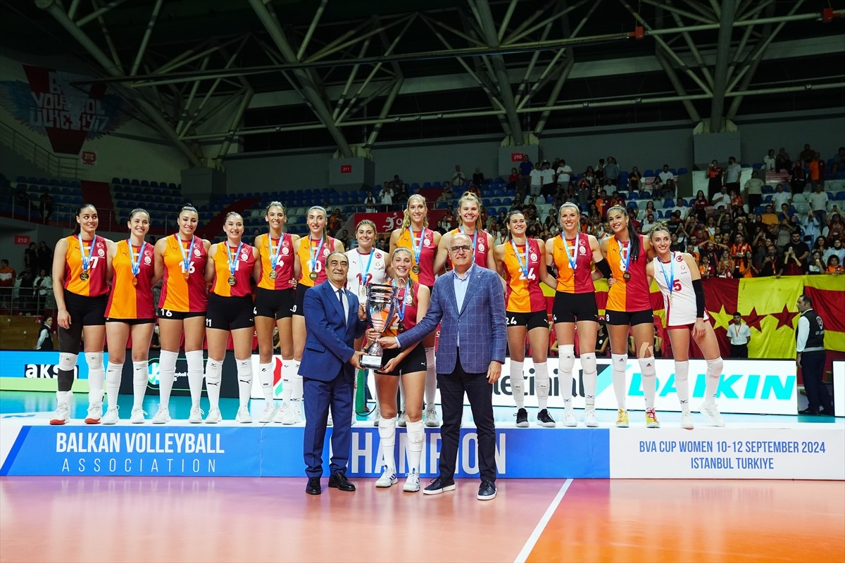 Galatasaray Daikin Kadın Voleybol Takımı, 2024 Balkan Kupası'ndaki üçüncü maçında Yunanistan ekibi...