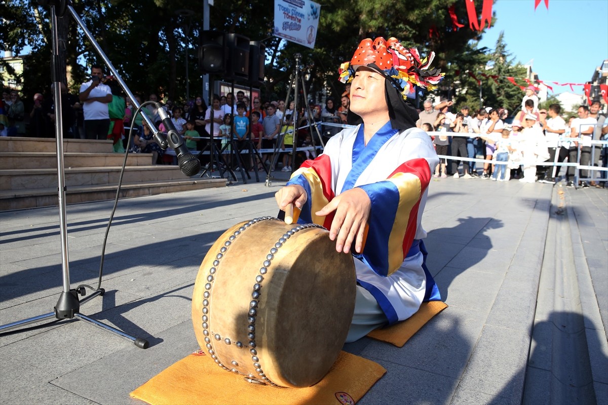 Kastamonu'da, Taşköprü Belediyesinin organizasyonları için Uluslararası Folklor Festivalleri ve...