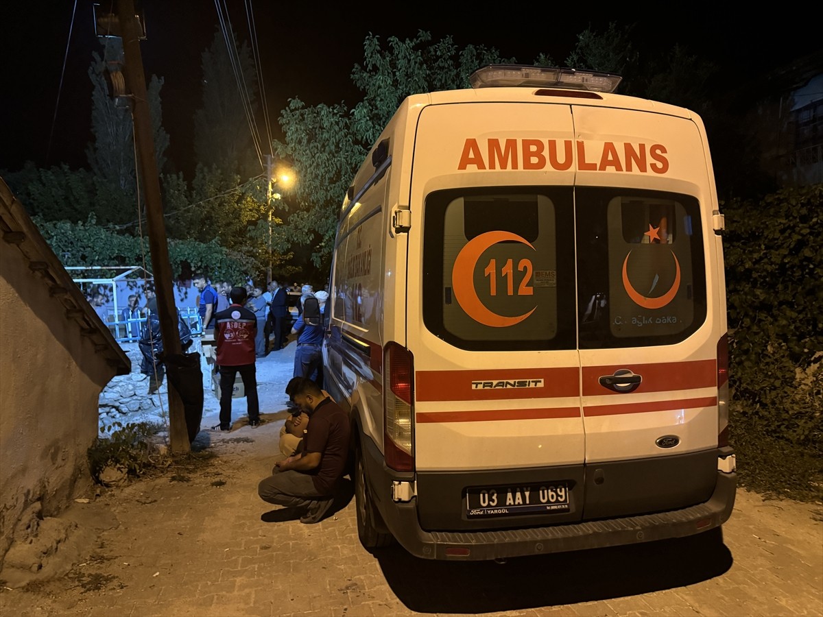 Zeytin Dalı Harekatı bölgesinde meydana gelen silah kazasında hayatını kaybeden Piyade Uzman Çavuş...