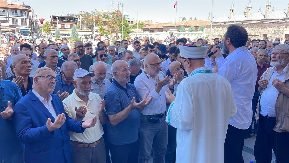 Konya'da, işgal altındaki Batı Şeria'da İsrail askerlerince katledilen Ayşenur Ezgi Eygi için...