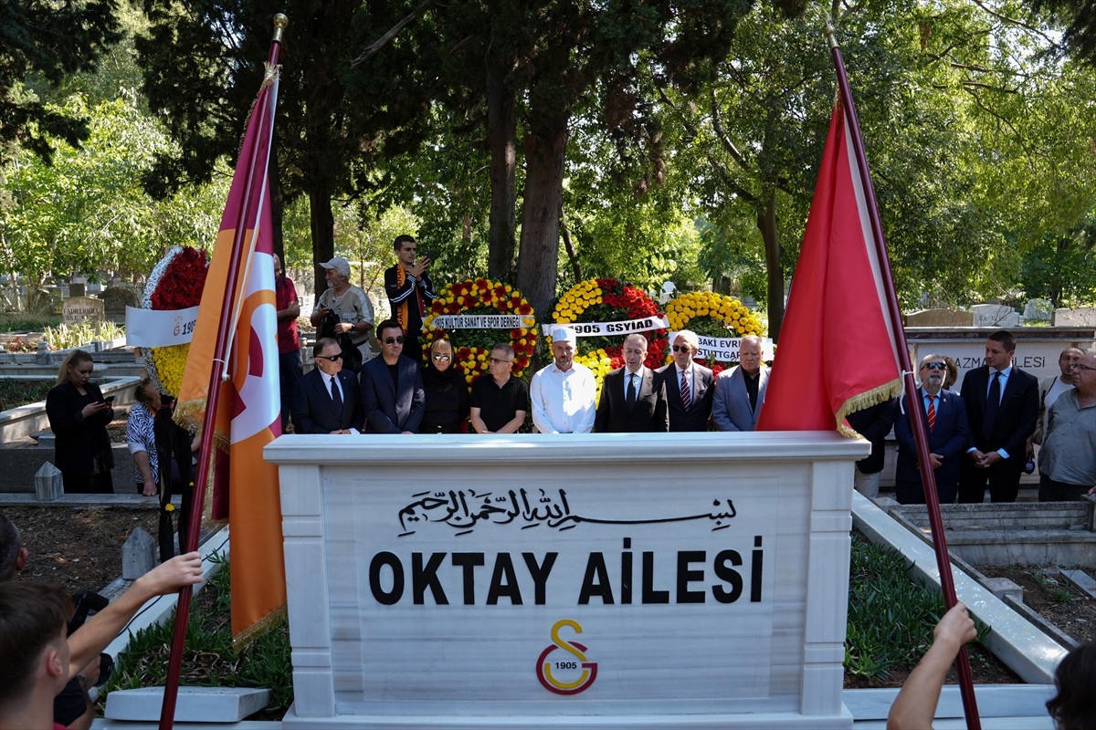 Türk futbolu ve Galatasaray'ın unutulmaz oyuncularından 'Taçsız Kral' lakaplı Metin Oktay...