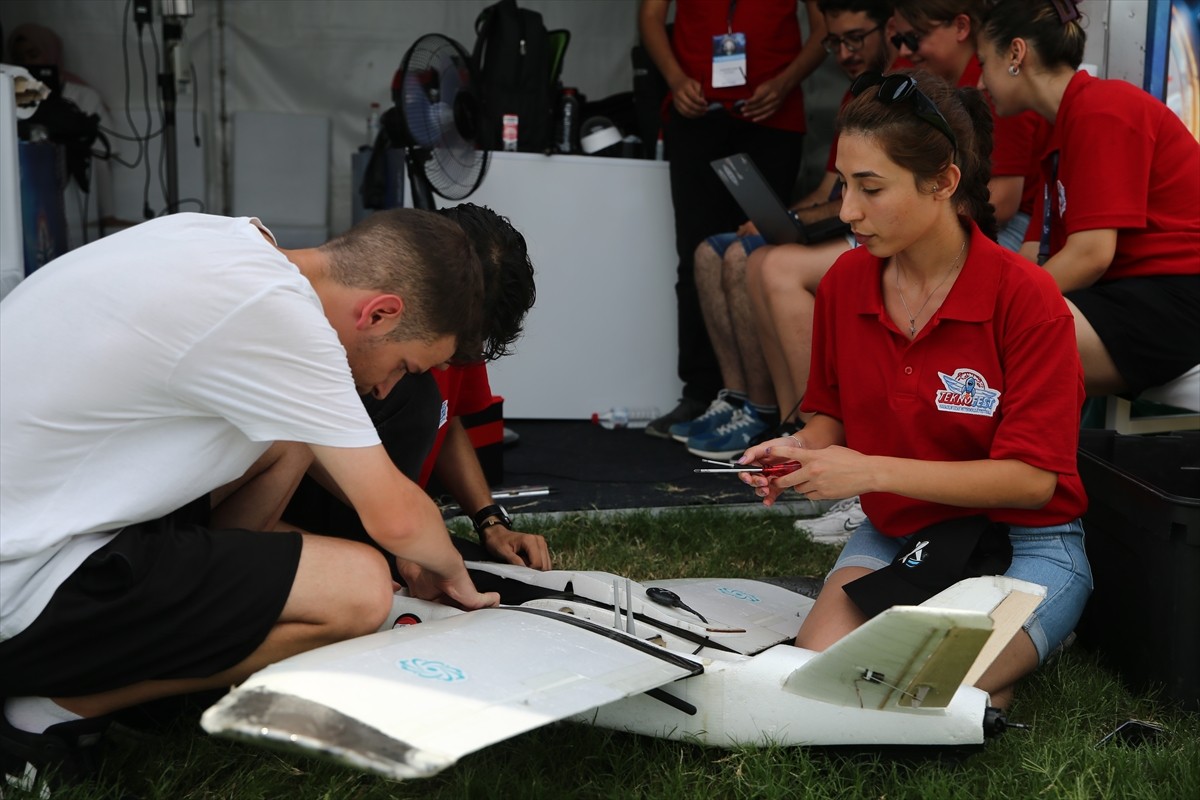 Adana'da 2-6 Ekim'de gerçekleştirilecek Havacılık, Uzay ve Teknoloji Festivali (TEKNOFEST)...