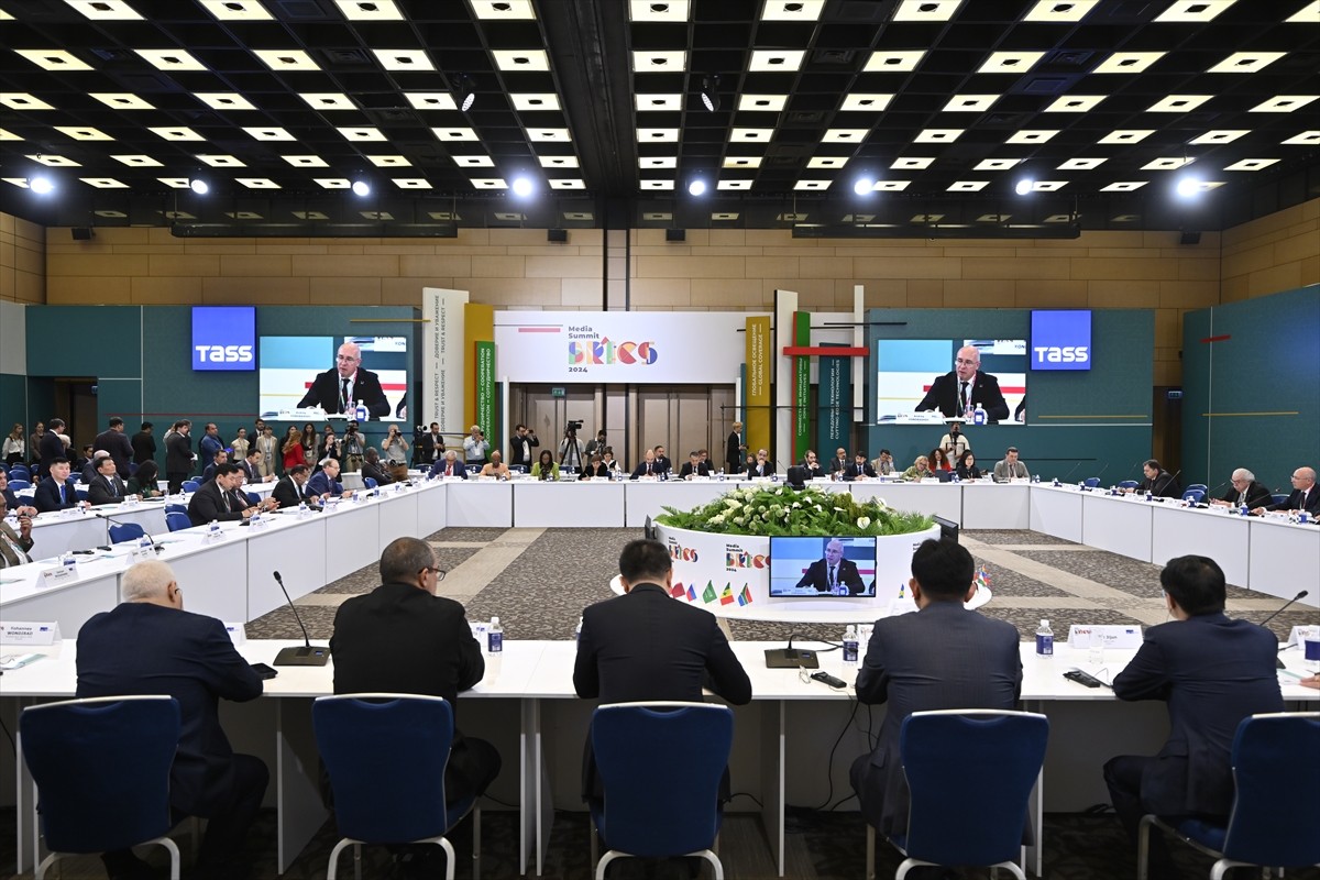 Rusya’nın başkenti Moskova’da, Rus haber ajansı TASS'ın organize ettiği BRICS Medya Zirvesi...