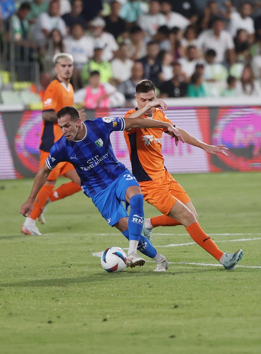 Trendyol Süper Lig'in beşinci haftasında Sipay Bodrum FK ile RAMS Başakşehir takımları Bodrum İlçe...