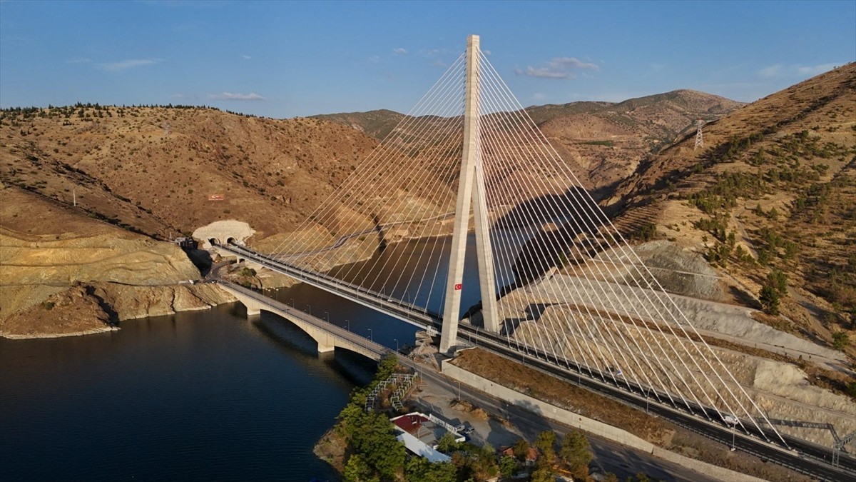 Uluslararası Yol Federasyonu (IRF) tarafından 2024 Küresel Yol Başarı Ödülleri kapsamında...