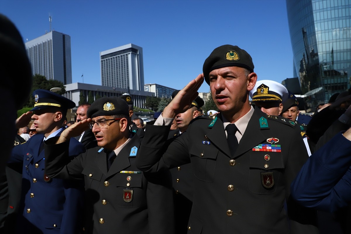 Azerbaycan'ın başkenti Bakü'nün, Kafkas İslam Ordusu tarafından Ermeni ve Bolşevik çetelerden...