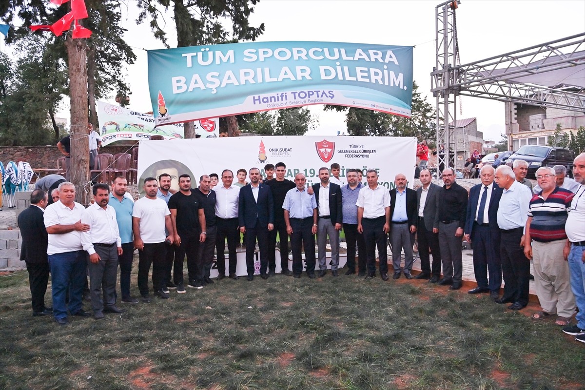 "Bekir Böke Şalvar Güreşi Türkiye Şampiyonası" Kahramanmaraş'ın Onikişubat ilçesinde yapıldı....