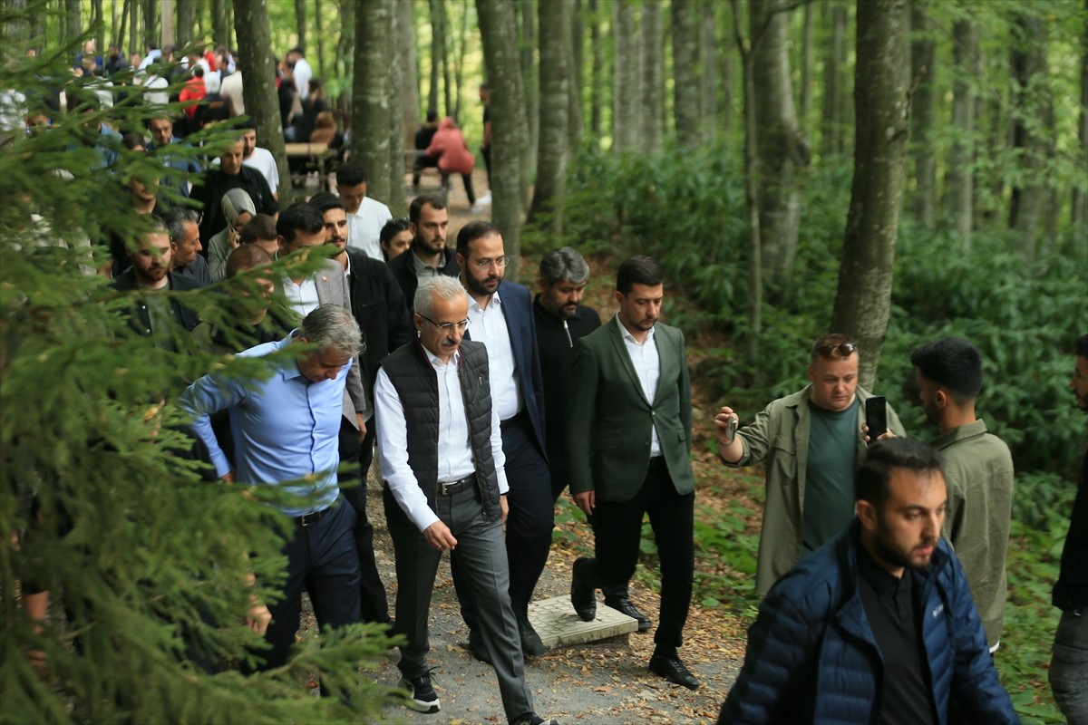 Ulaştırma ve Altyapı Bakanı Abdülkadir Uraloğlu, AK Parti Genel Merkez İnsan Hakları...