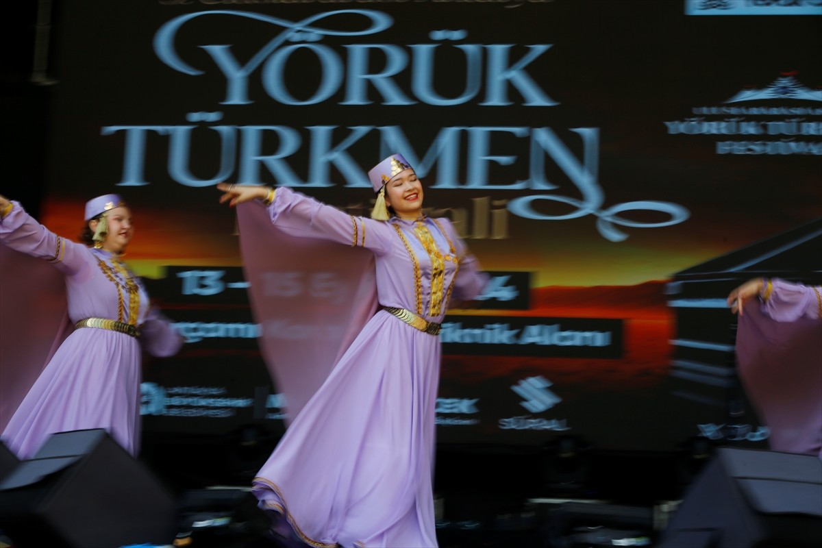 Antalya'da bu yıl üçüncüsü gerçekleştirilen Uluslararası Yörük Türkmen Festivali tamamlandı....