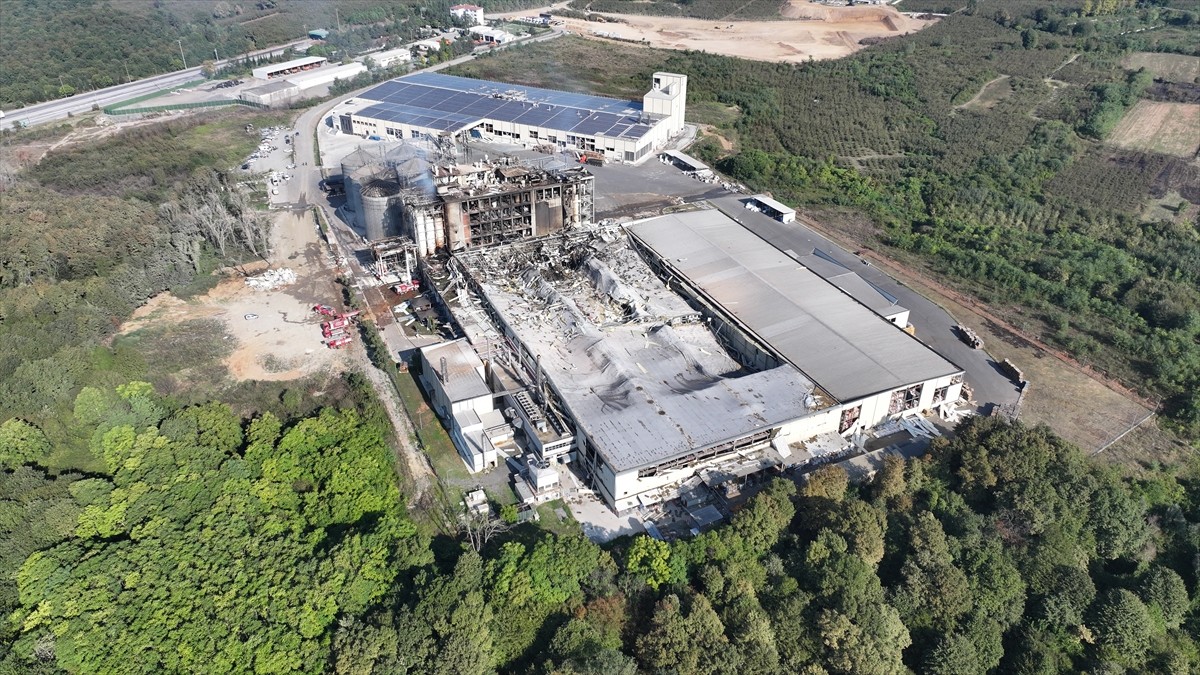 Sakarya'nın Hendek ilçesinde 1 kişinin öldüğü, 30 kişinin yaralandığı makarna fabrikasındaki...