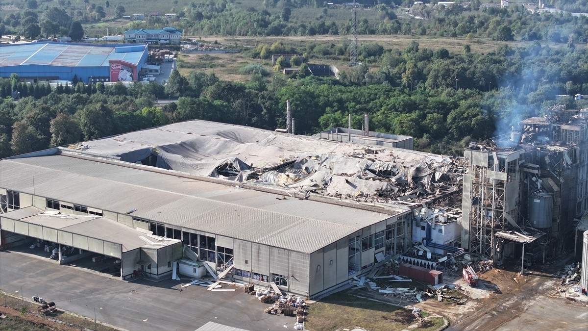 Sakarya'nın Hendek ilçesinde 1 kişinin öldüğü, 30 kişinin yaralandığı makarna fabrikasındaki...