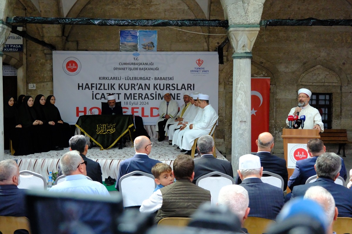 Diyanet İşleri Başkanı Ali Erbaş, Kırklareli'nin Lüleburgaz ilçesinde Sokullu Mehmet Paşa...