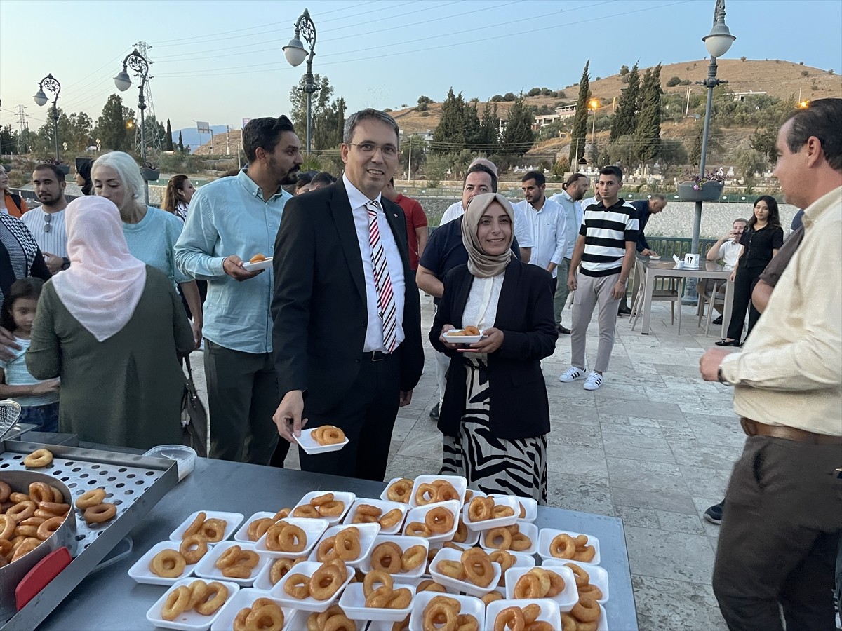 Merhum Başbakan Adnan Menderes ve dava arkadaşları için idam edilişlerinin 63. yılı nedeniyle...