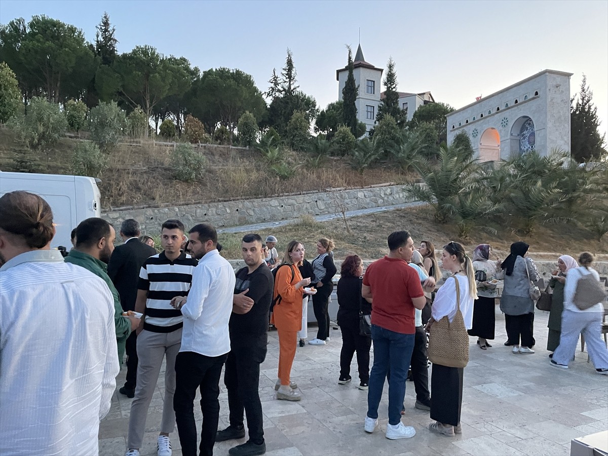 Merhum Başbakan Adnan Menderes ve dava arkadaşları için idam edilişlerinin 63. yılı nedeniyle...